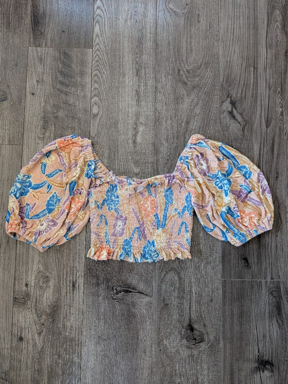 Urban Outfitters Floral Puff Sleeve Smocked Crop Top Peach